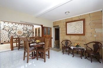 Mataram Hotel Γιογκιακάρτα Εξωτερικό φωτογραφία