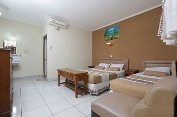 Mataram Hotel Γιογκιακάρτα Εξωτερικό φωτογραφία